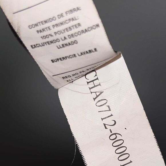 Forever Collectables NCAA Iowa Hawkeyes Dangle Fuzzy Earflap Pom Hat - Picture 4 of 6